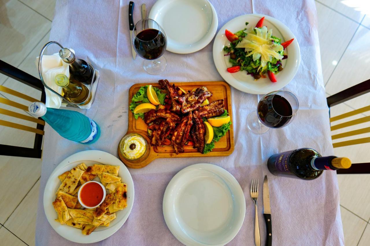 Lord Tirana Hotel 4*
