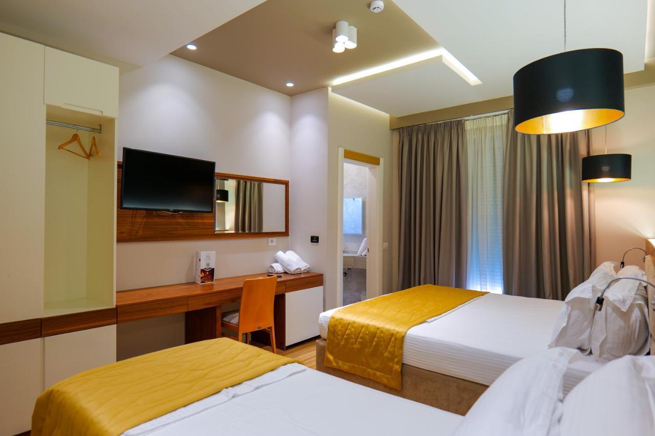 Lord Tirana Hotel