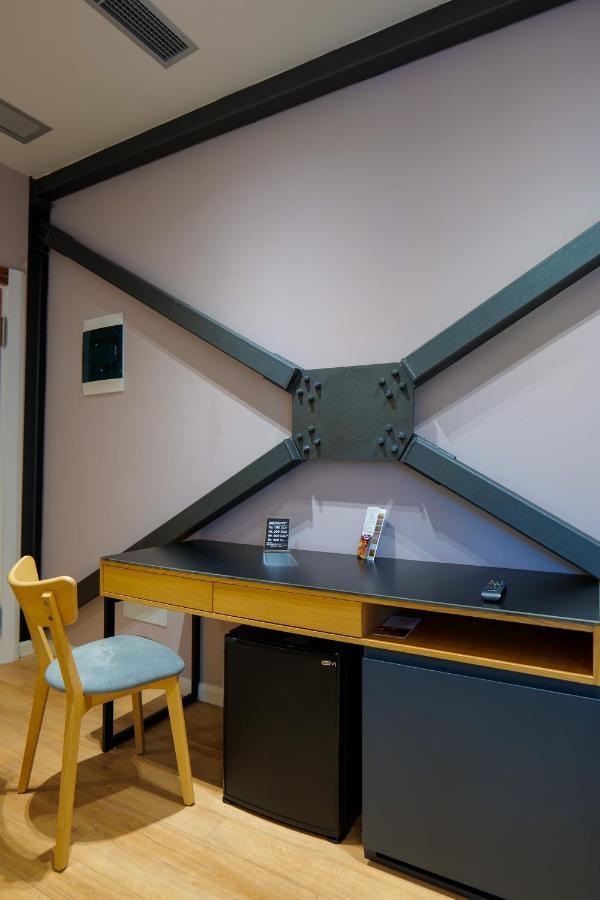 Hotel Lord Tirana 4*